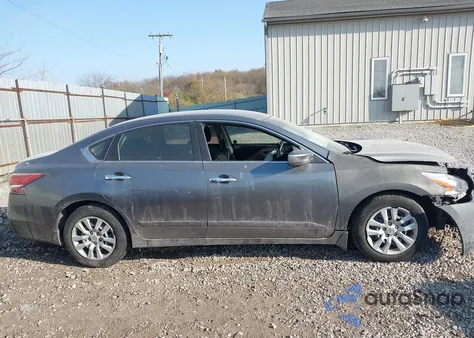 2015 Nissan Altima 2.5 S из США, поврежденный, VIN 1N4AL3AP4FC193601